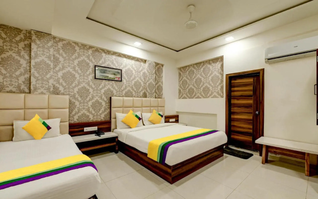 Treebo Trip Hotel Landmark