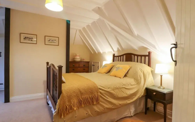 Posbury Lodge