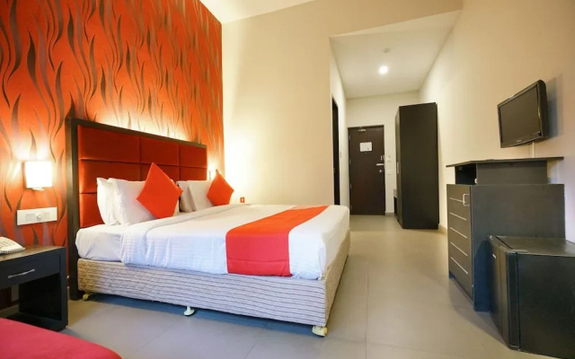Capital O 15754 Mookkannoor Tourist Home