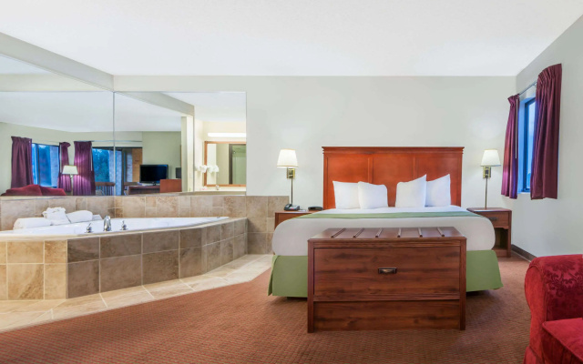 Baymont by Wyndham Enid