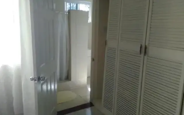 Crystal Heights Guest House