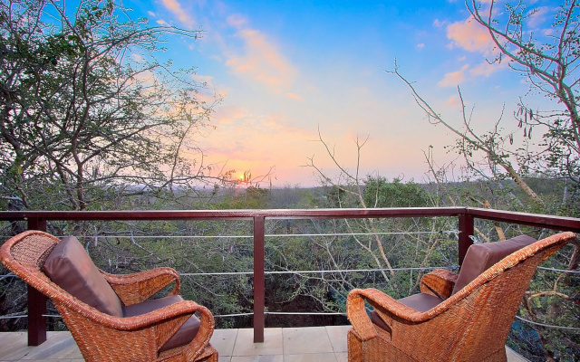 Royale Marlothi Safari Lodge