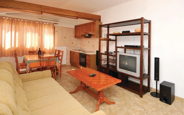 Stunning Home in Kastel Stari With Wifi and 1 Bedrooms