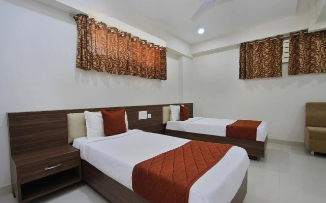 Heramba Comforts By OYO Rooms