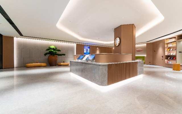 Ji Hotel Zhuhai Gaolangang Shopping Center