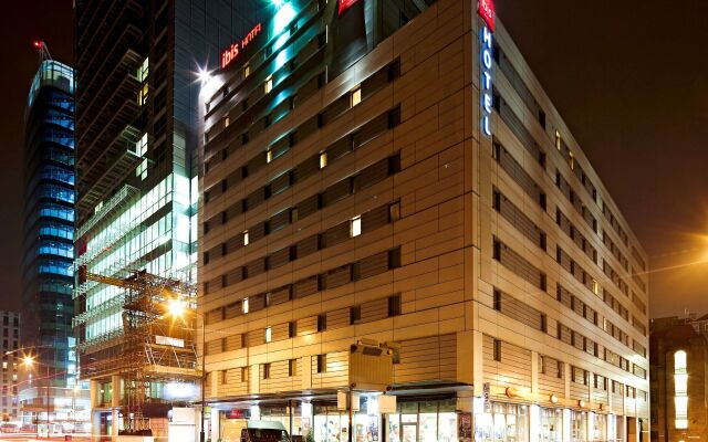 Отель ibis London City - Shoreditch вид на фасад