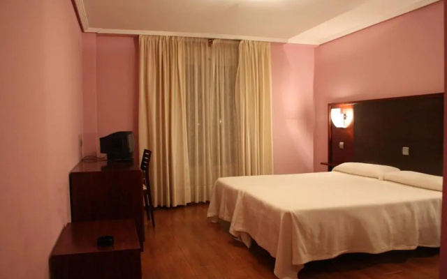 Tremazal Hotel