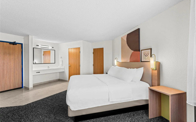Spark by Hilton Cedar Falls