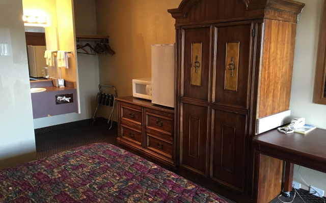 Cedars Inn Lewiston