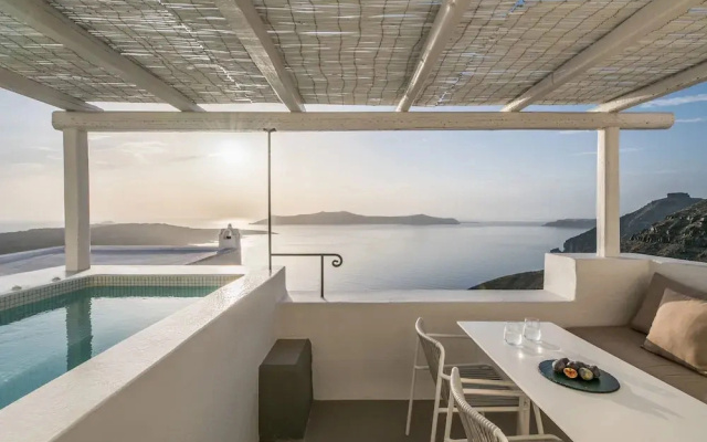 Enigma Apartment