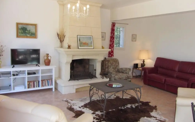 House With 3 Bedrooms in Roche-saint-secret-béconne, With Wonderful Mo