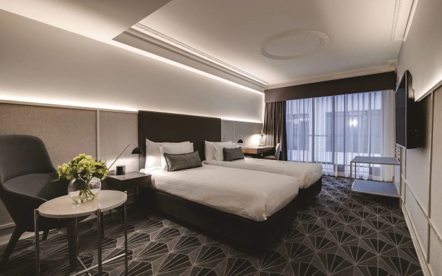 The Savoy Hotel on Little Collins Melbourne