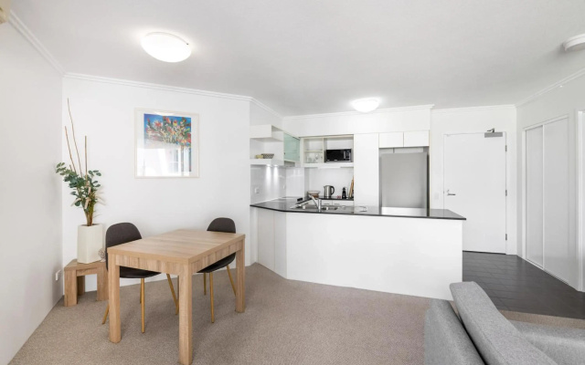 Allegro Apartments