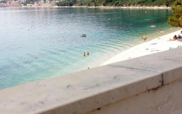 Villa Ana Živogošće