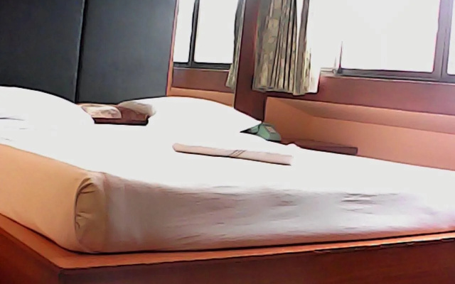 Royal Garden Home Hotel