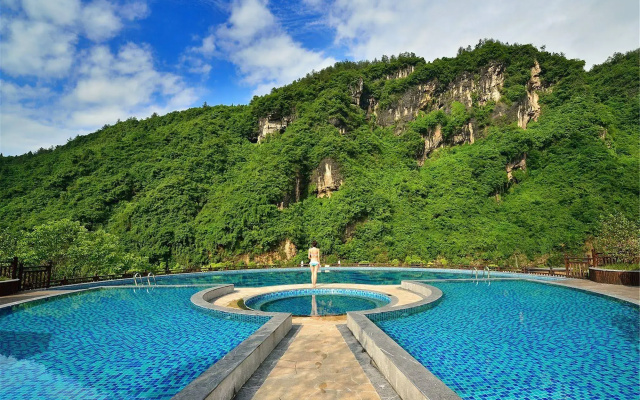 Harmona Resort & Spa Zhangjiajie