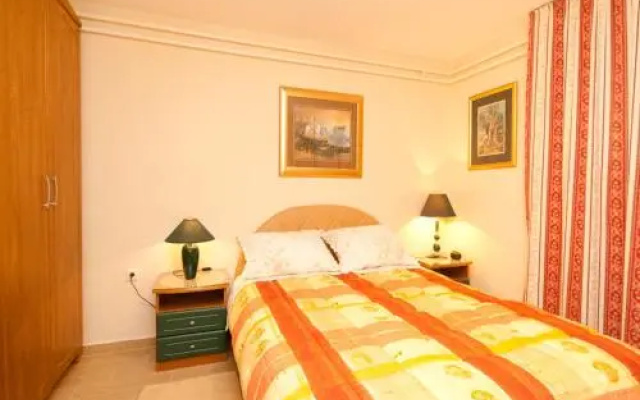 Apartments Nadica