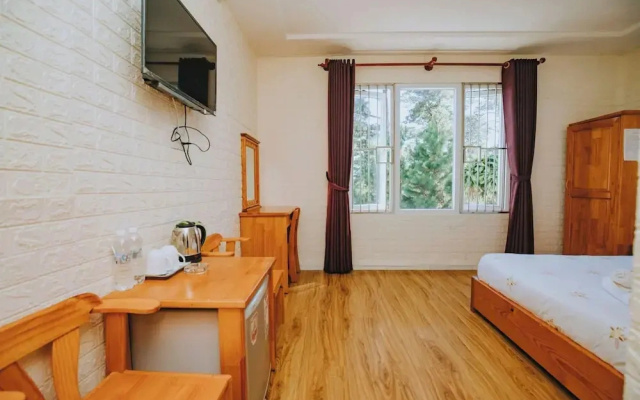 Thanh Loan Hotel DL - by Bay Luxury