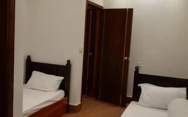 8 Rawal Inn
