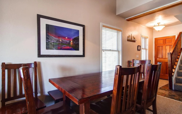 1048-1052 Empire Ave by Park City Lodging
