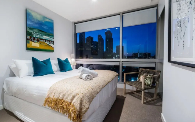 Auguste 2 Bdr Melbourne Apartment