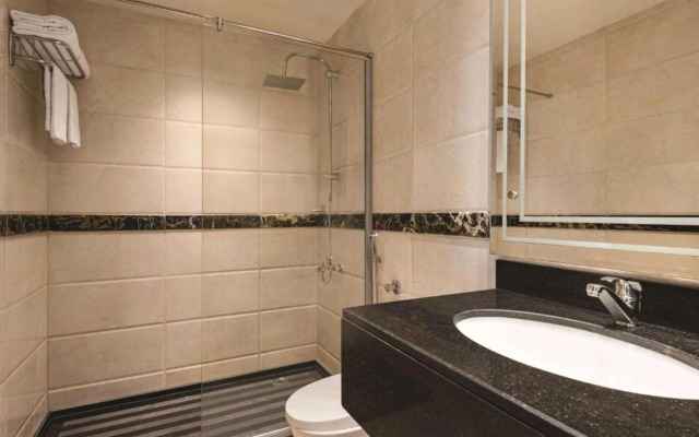 Vivid Plaza Hotel
