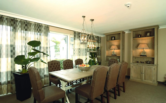 Hotel Business & More