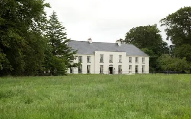 Grange Manor
