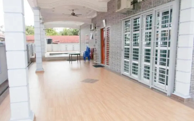 Dorry Villa 2226