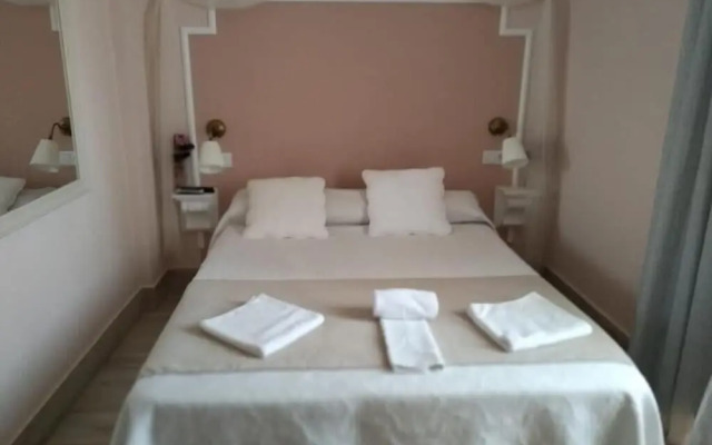 Hostal Emperador