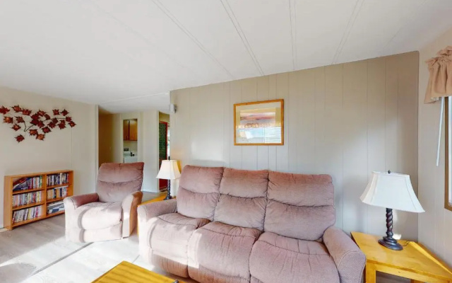 Lazy Dayz Cottage