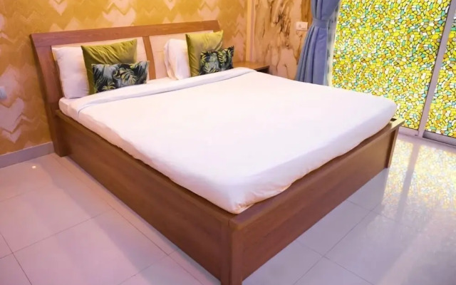 The Xen Suites