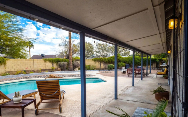 Royale Living in the Heart of Phoenix