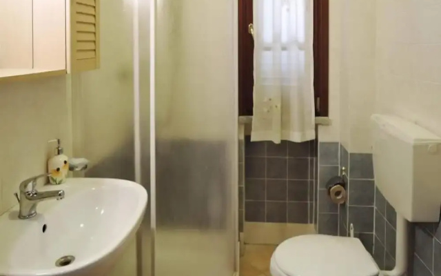 Apartment in Vinci With Pool & Wellness