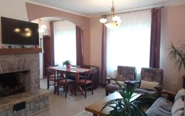 Villa Atriolum
