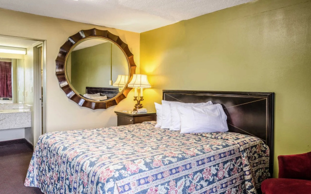 Rodeway Inn Indianola