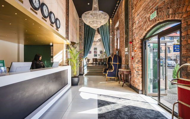 ONOMO Hotel Waterfront