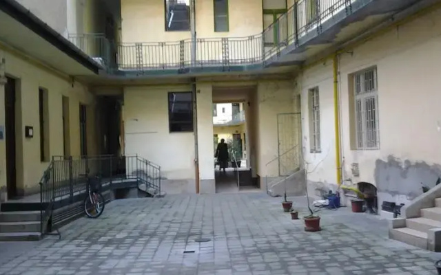 Apricot Hostel