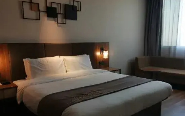Home Inn Lianyungang Railway Station