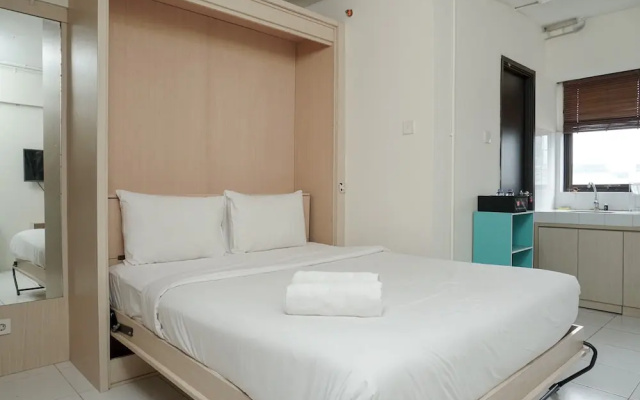 Comfortable and Homey Studio Apartment at Kebagusan City
