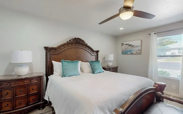 3BR Family-friendly Home w/ Patio & BBQ
