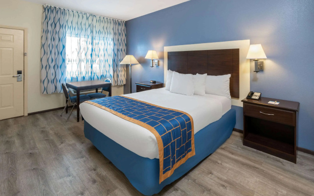 Days Inn by Wyndham Grants
