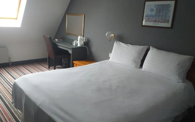The Airman Hotel