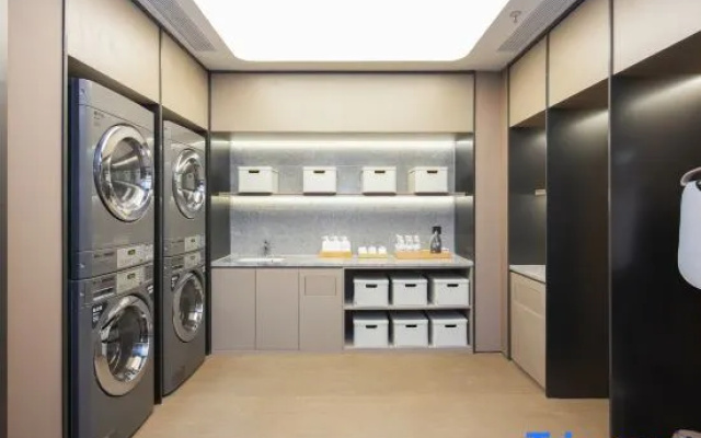 Jinji Hotel (Yancheng Century Avenue Branch)