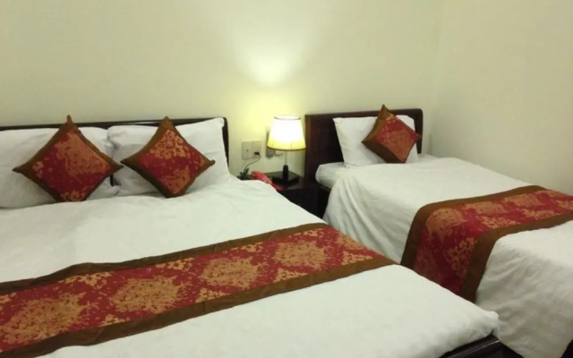 Paris Hotel
