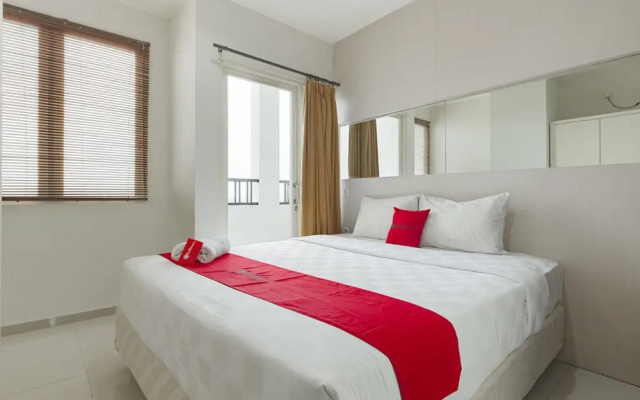 RedDoorz Apartment near Grand City Mall
