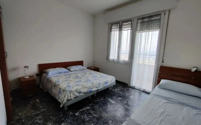 Cozy Accommodation With sea View Terrace