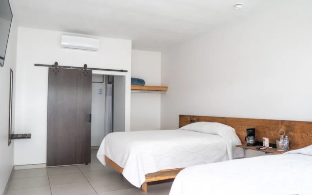 Hotel Marea Baja