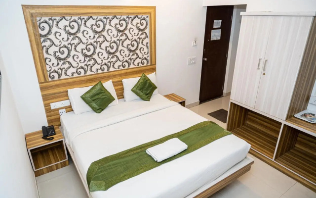 Hotel Dhruv Palace Bengaluru