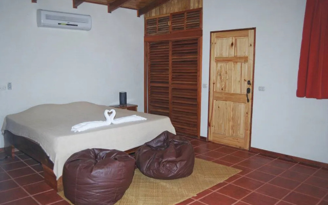 Pacífica Surf Studios